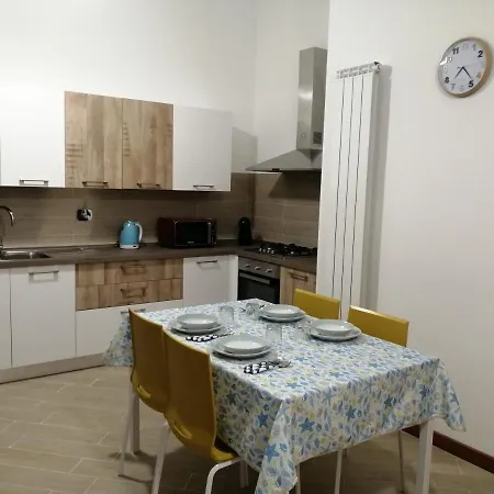 La Casa Di Mauro - Parcheggio Privato Gratuito - Mare E Ciclabile A Pochi Passi Appartement