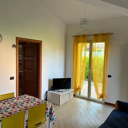 Apartment La Casa Di Mauro - Posto Auto Privato Gratuito - Mare E Ciclabile A Pochi Passi