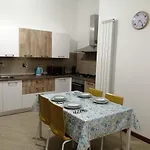 La Casa Di Mauro - Posto Auto Privato Gratuito - Mare E Ciclabile A Pochi Passi Lägenhet