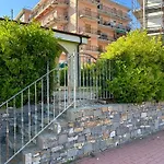 La Casa Di Mauro - Posto Auto Privato Gratuito - Mare E Ciclabile A Pochi Passi Lägenhet *