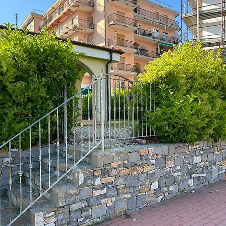 La Casa Di Mauro - Mare E Ciclabile A Pochi Passi Lägenhet *