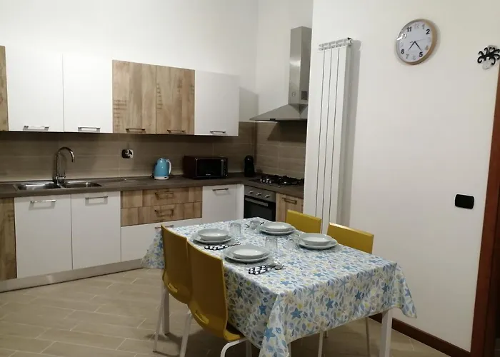La Casa Di Mauro - Parcheggio Privato Gratuito - Mare E Ciclabile A Pochi Passi Lejlighed